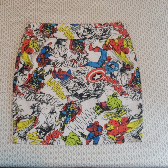 Marvel Heroes Mini Skirt - Picture 3 of 8